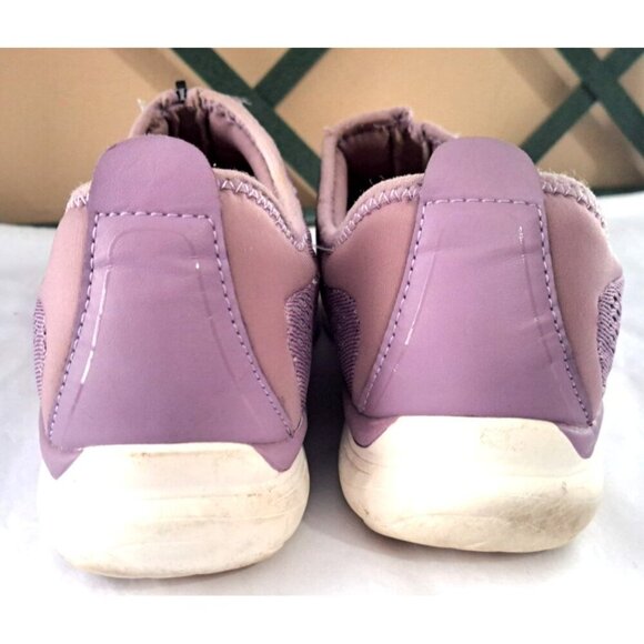 Easy Spirit Women's 9.5 Wide GLOSSY2 Purple Slip-On Walking Sneakers - Picture 4 of 9